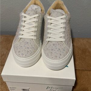 Betsey Johnson Sidny Ivory/Pearl